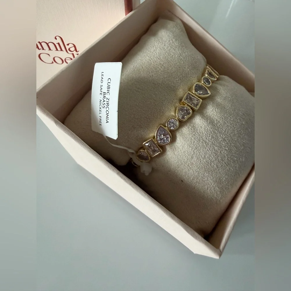 Viral Camila Coelho Gold cubic zirconia Cuff Bracelet - Picture 3 of 4